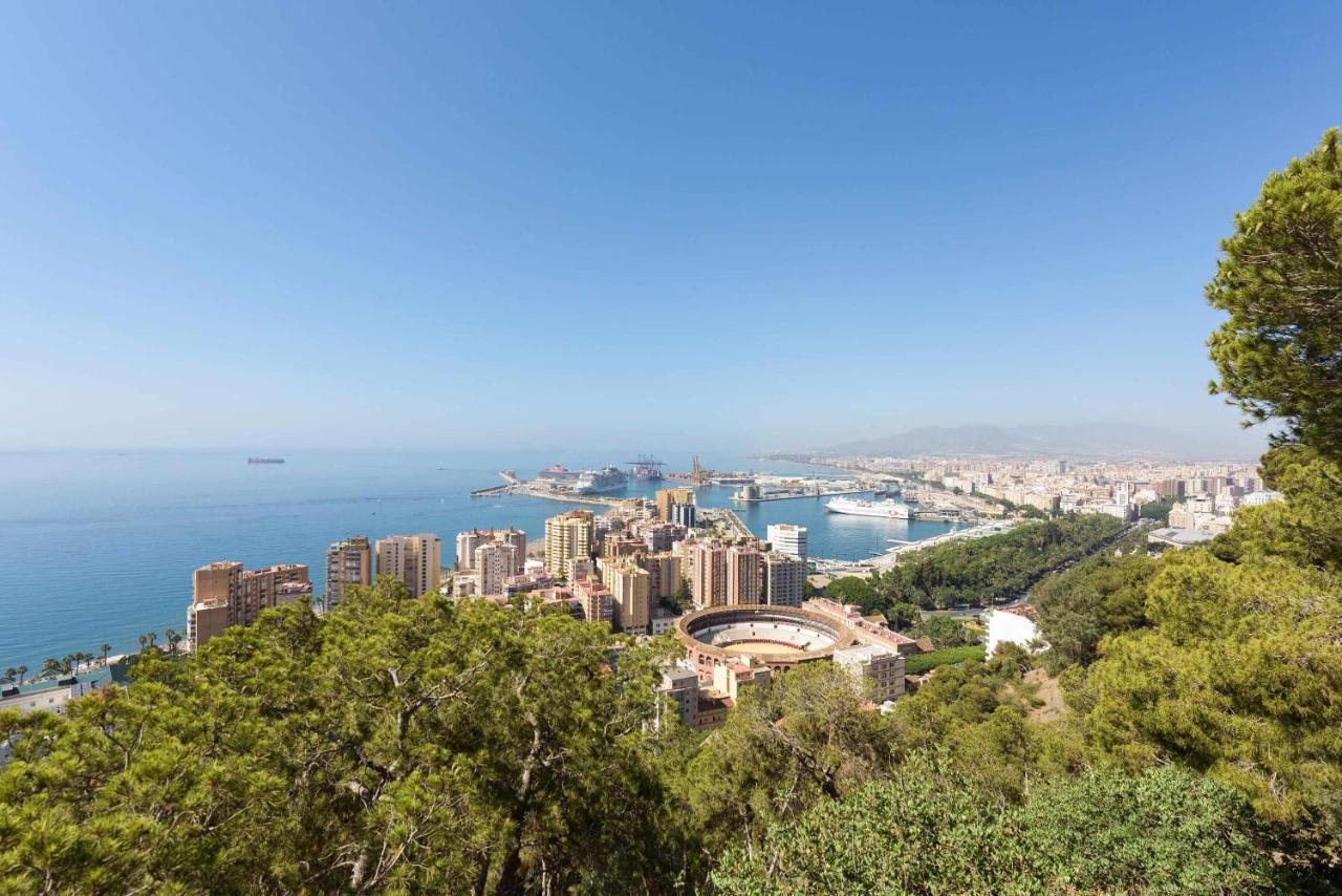 Pineapple Rosaleda 13 Apartment Малага Екстериор снимка